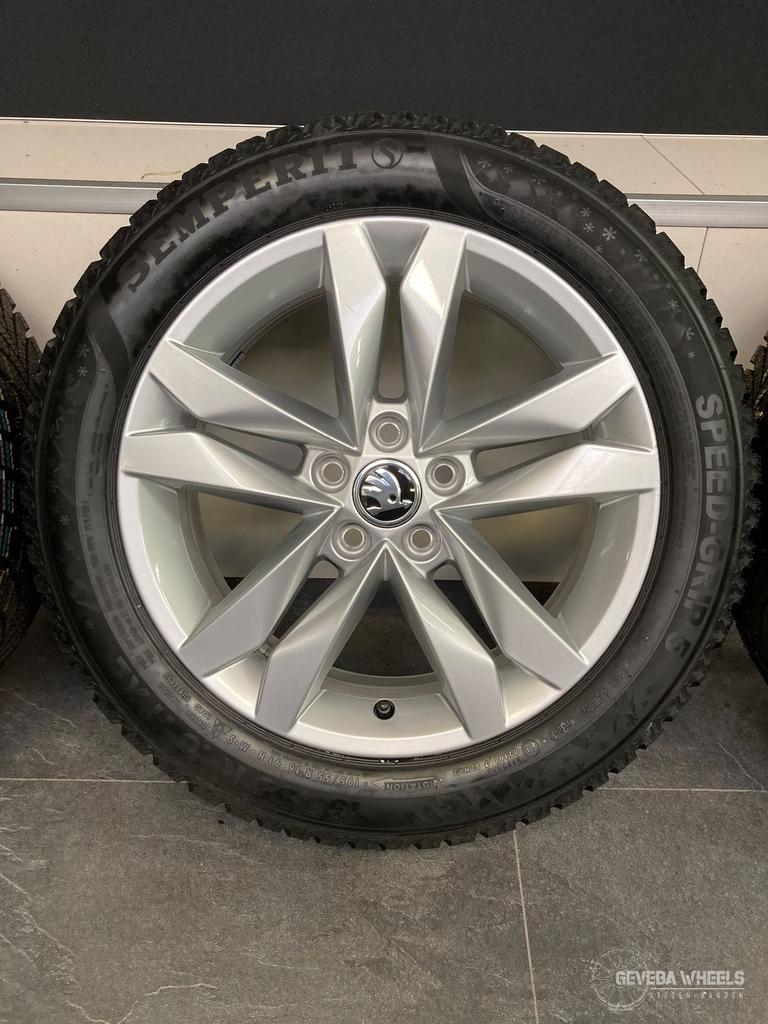 16” originele Skoda Fabia MK4 velgen + winterbanden 5x100, Gebruikt, -, Banden en Velgen, 195 mm