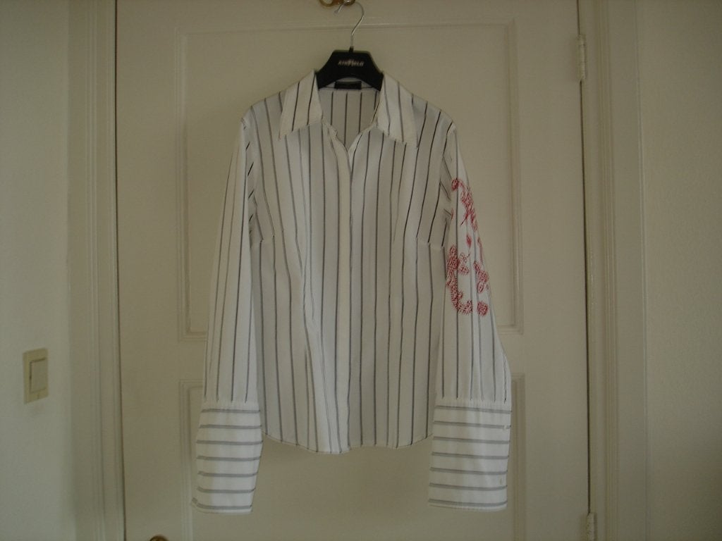 Day Birger Mikkelsen blouse mt 42  1 geborduurde mouw, Wit, Ophalen of Verzenden, Zo goed als nieuw, Maat 42/44 (L)