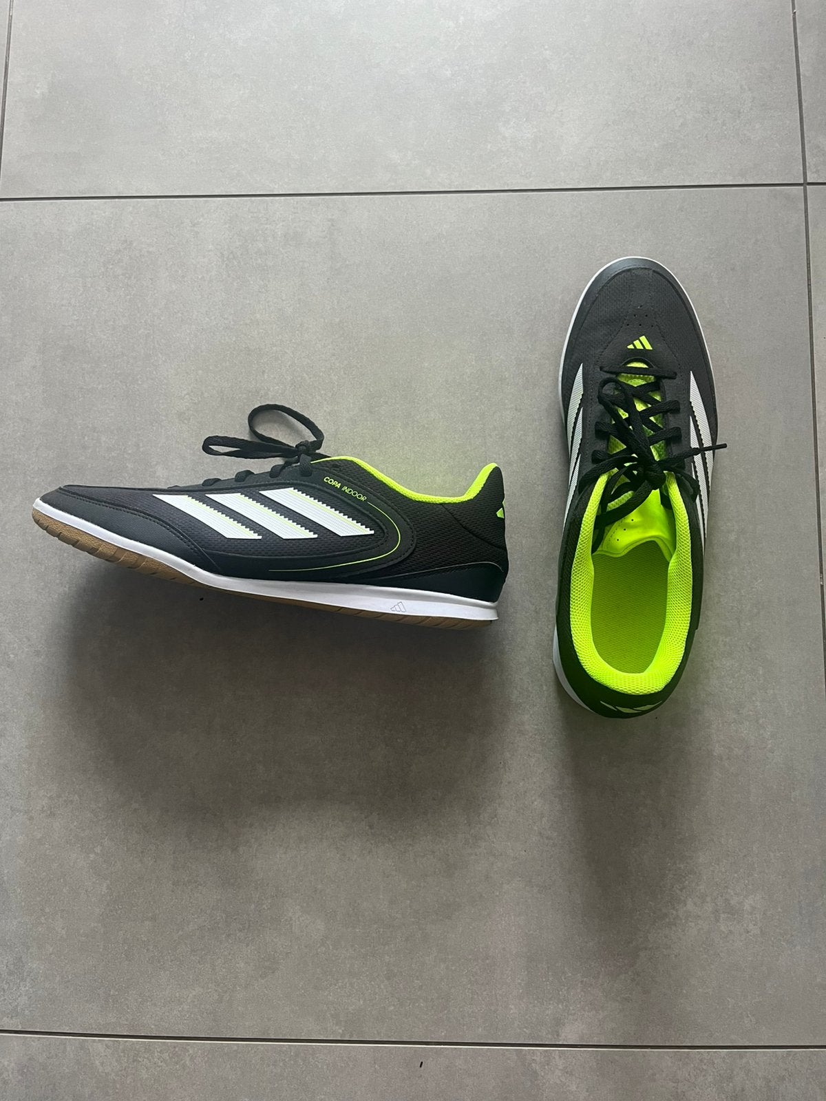 Adidas sportschoen 47 1/3, Ophalen, Zo goed als nieuw, Overige typen, Adidas