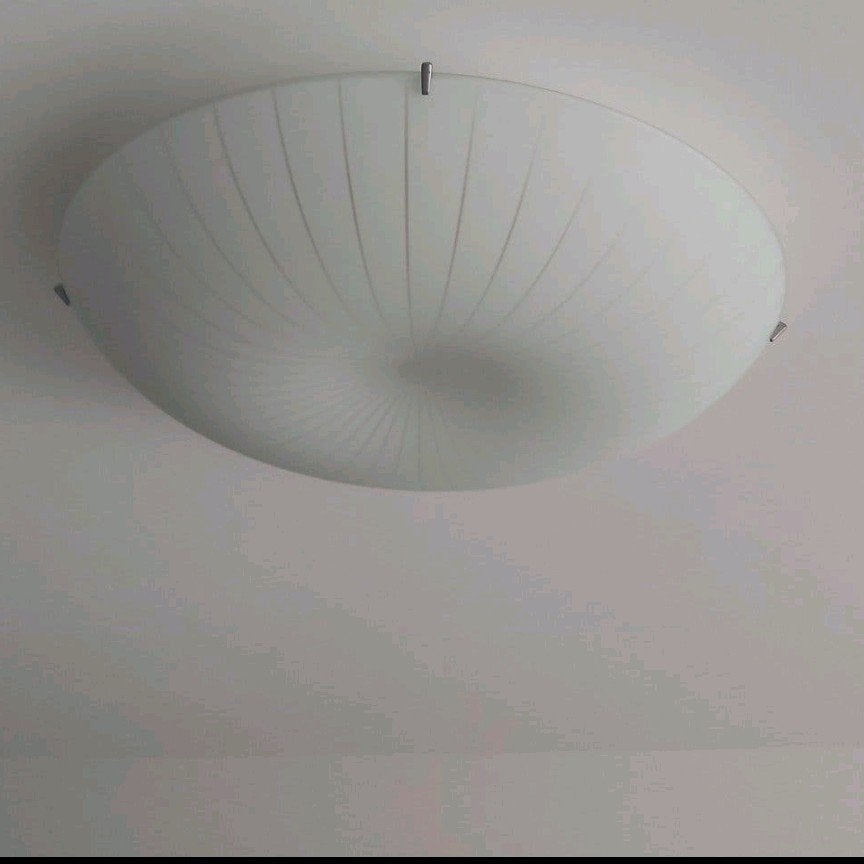 2 Calypso Plafonlampen incl 3  lampen, Ophalen