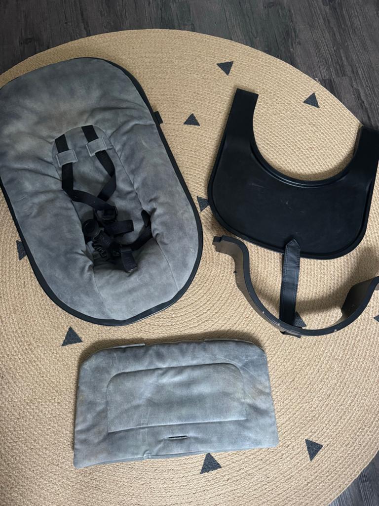 Kidsmill Babyset + Newborn Set voor kinderstoel, Kinderen en Baby's, Kinderstoelen, Ophalen, Gebruikt, Meegroeistoel, Gordel(s)