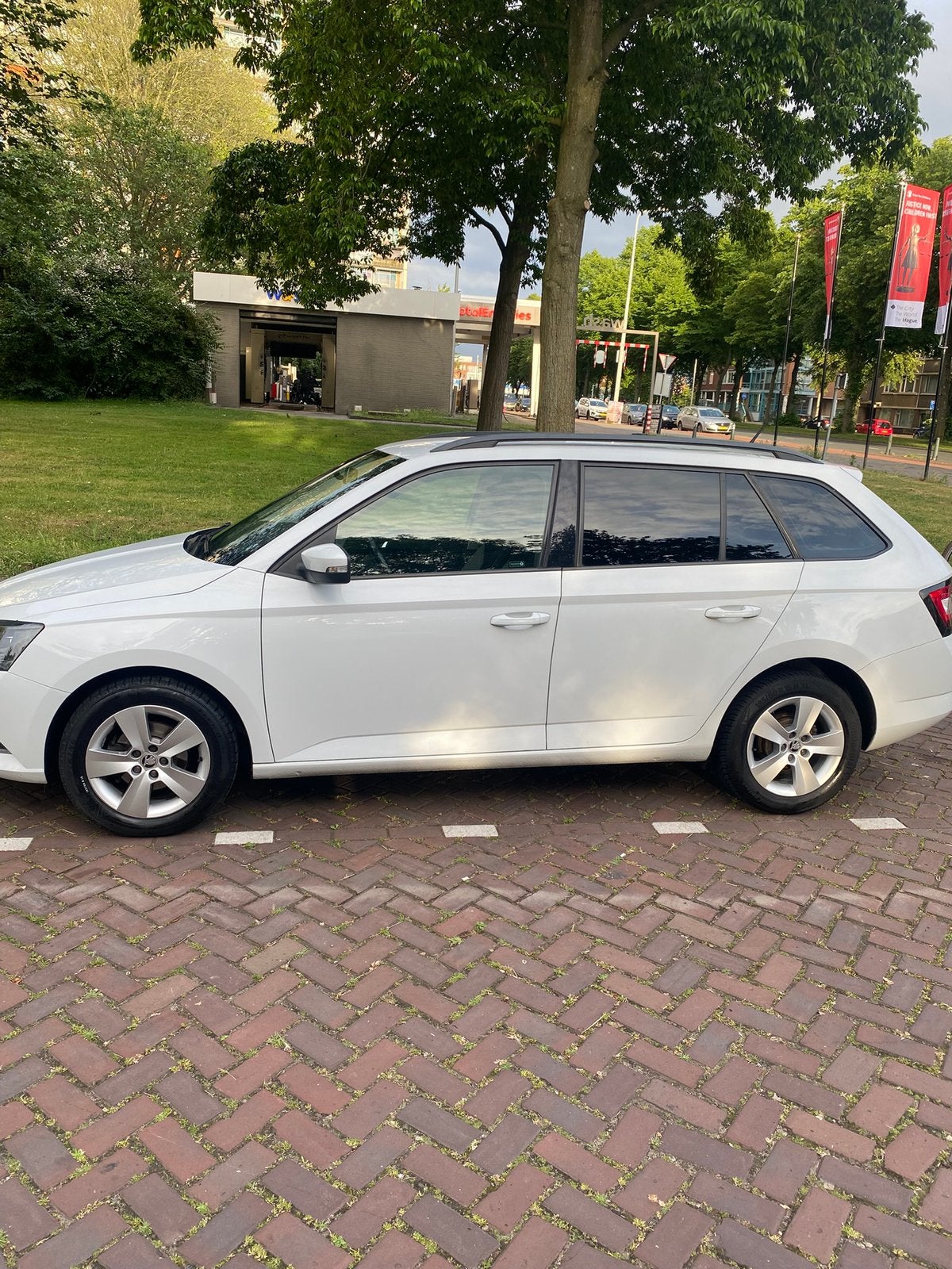 Skoda Fabia 1.0 TSI Greentech 95pk 2018 Wit, Auto's, Voorwielaandrijving, 40 €/maand, 95 pk, Origineel Nederlands