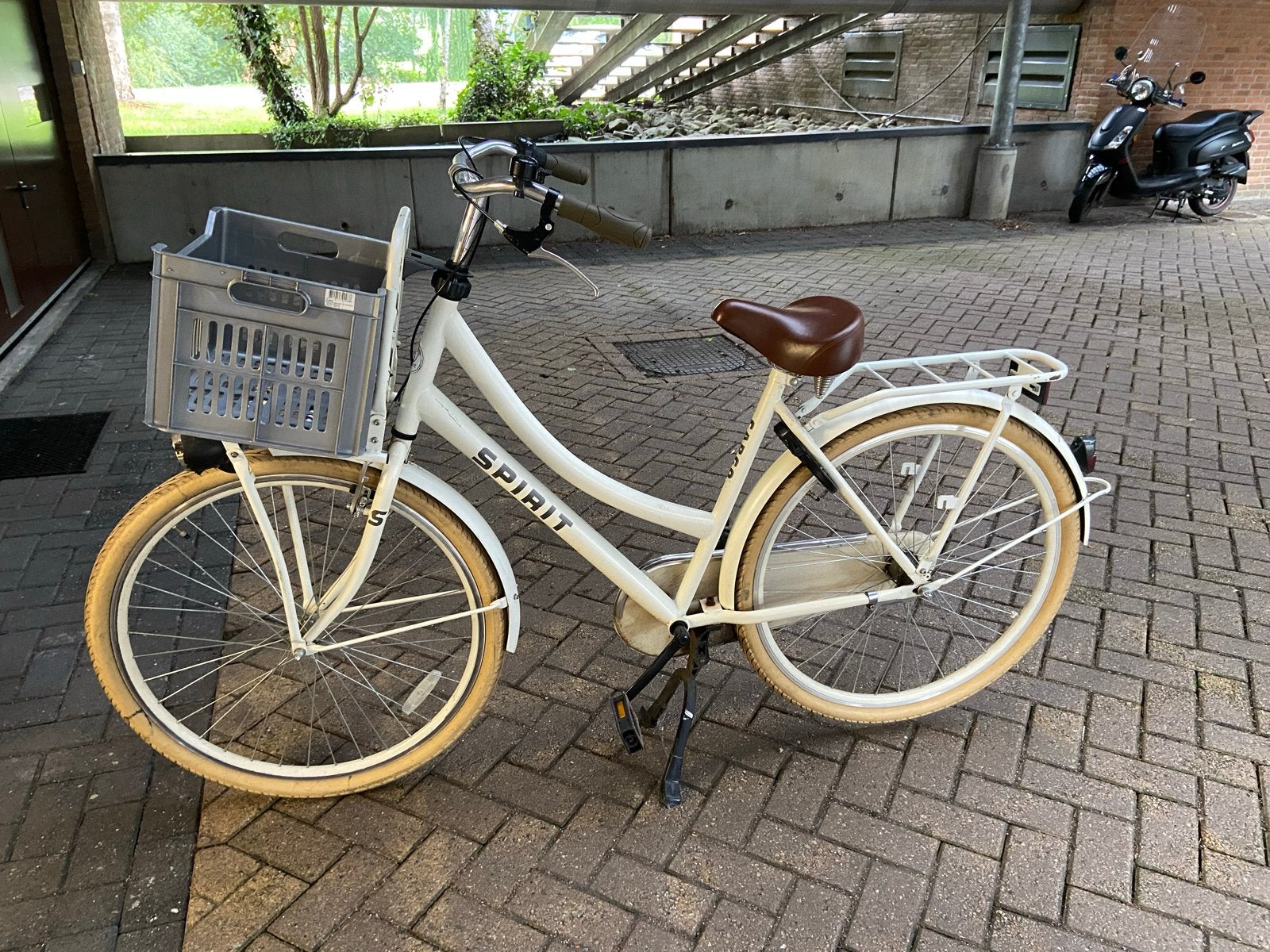 Spirit Cargo Damesfiets - Wit met mandje, Fietsen en Brommers, Fietsen | Dames | Damesfietsen, Terugtraprem, 50 tot 53 cm, Ophalen