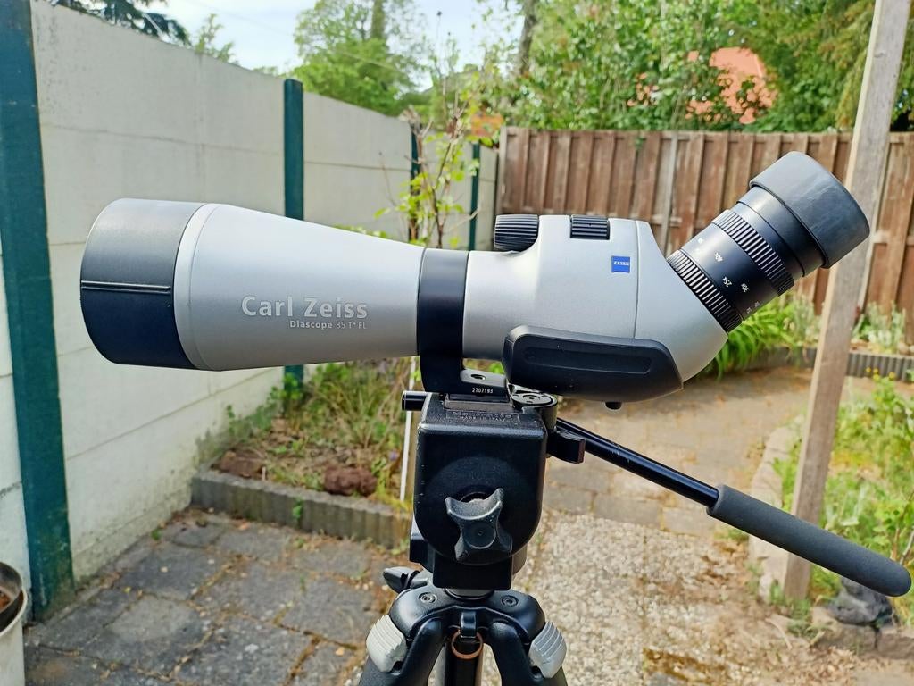 Zeiss 85 TFL telescoop  diascope I.Z.G.ST, Ophalen of Verzenden, Zo goed als nieuw, 80 tot 200 mm, Lenzentelescoop (refractor)