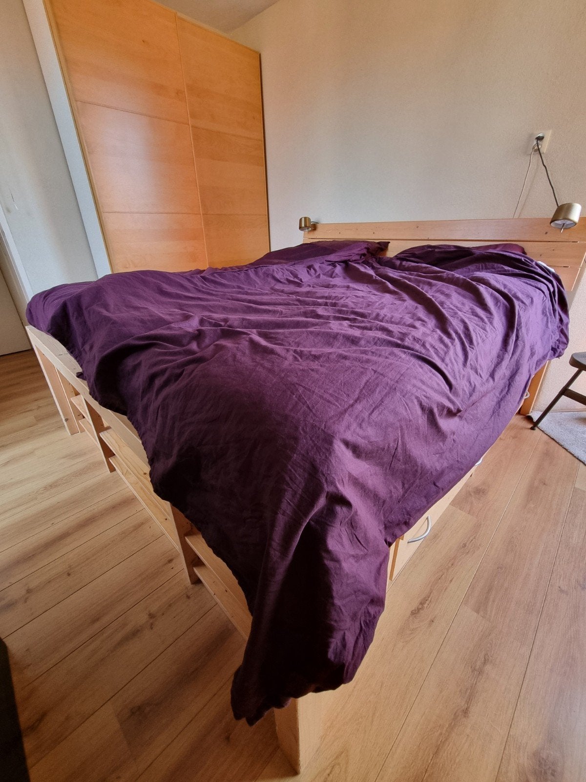 Houten bed met opbergruimte en hoofdbord, Ophalen, Gebruikt, Tweepersoons, Overige maten