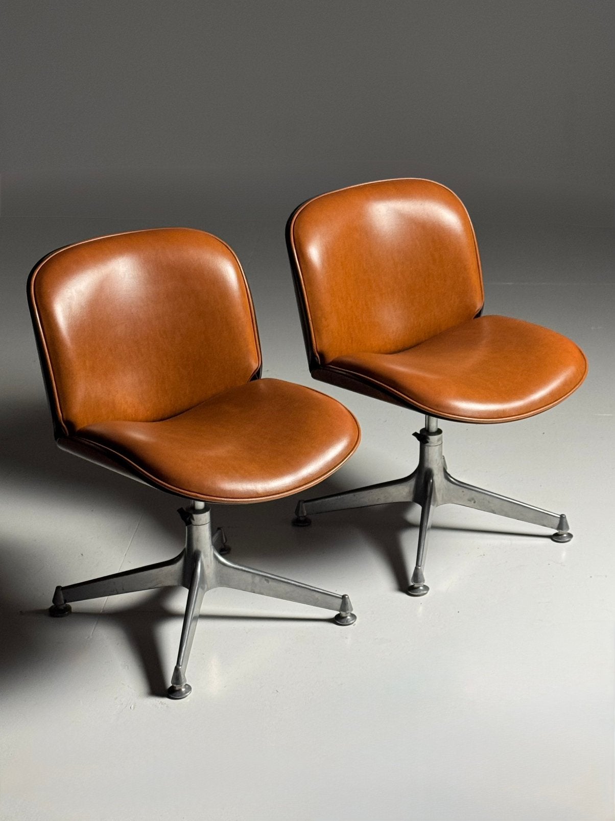 Ico Parisi for MIM Roma bureau stoelen, Huis en Inrichting, Ophalen, Zwart, Leer, Zo goed als nieuw