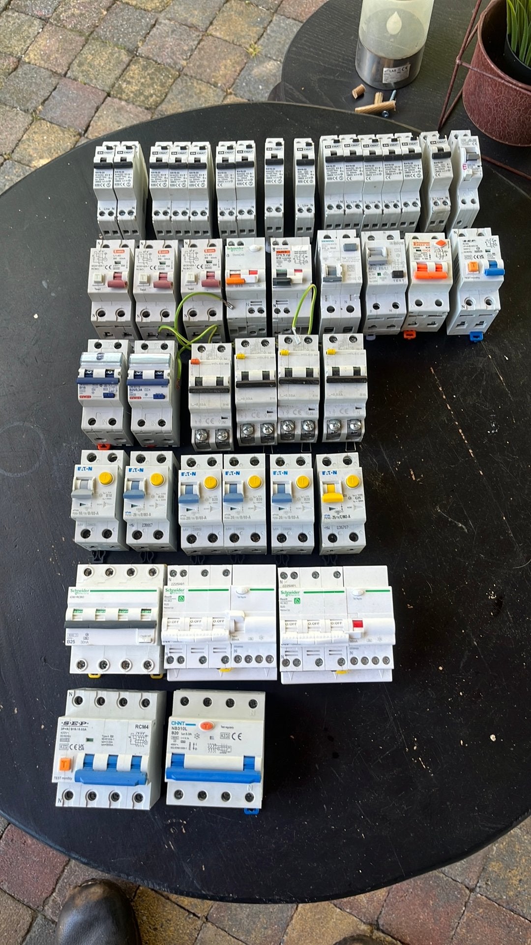 Diverse aardlekautomaten, Ophalen of Verzenden, Gebruikt, Aardlekautomaat