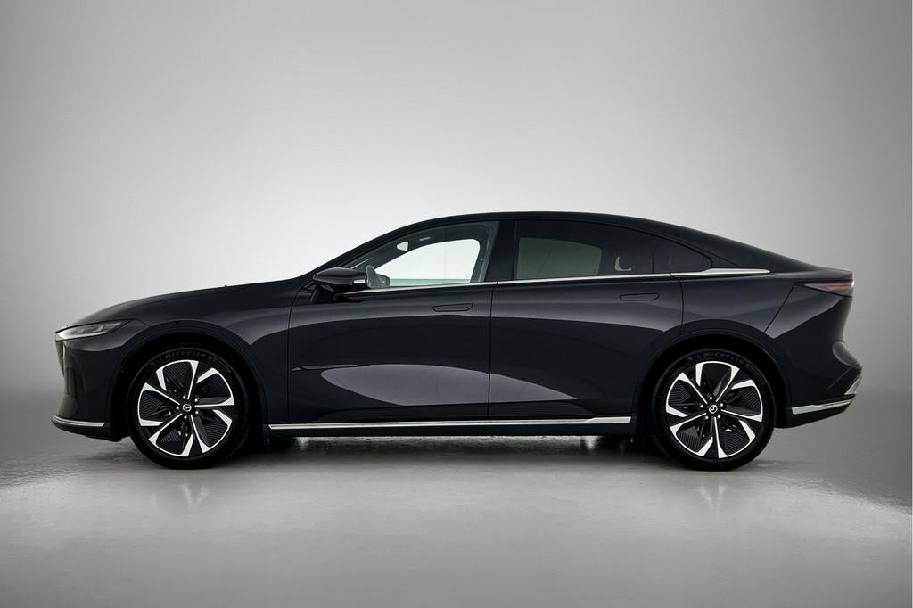 Mazda 6e Takumi Plus 68.8 kWh | Nieuwe auto WLTP 479 km van, Auto's, Mazda, Automaat, 12 maanden, 375 min, Te koop
