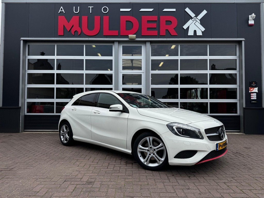 Mercedes-benz A-KLASSE A 180 AMBITION / NAVI / AIRCO / STOEL, Voorwielaandrijving, Gebruikt, Euro 6, 4 cilinders