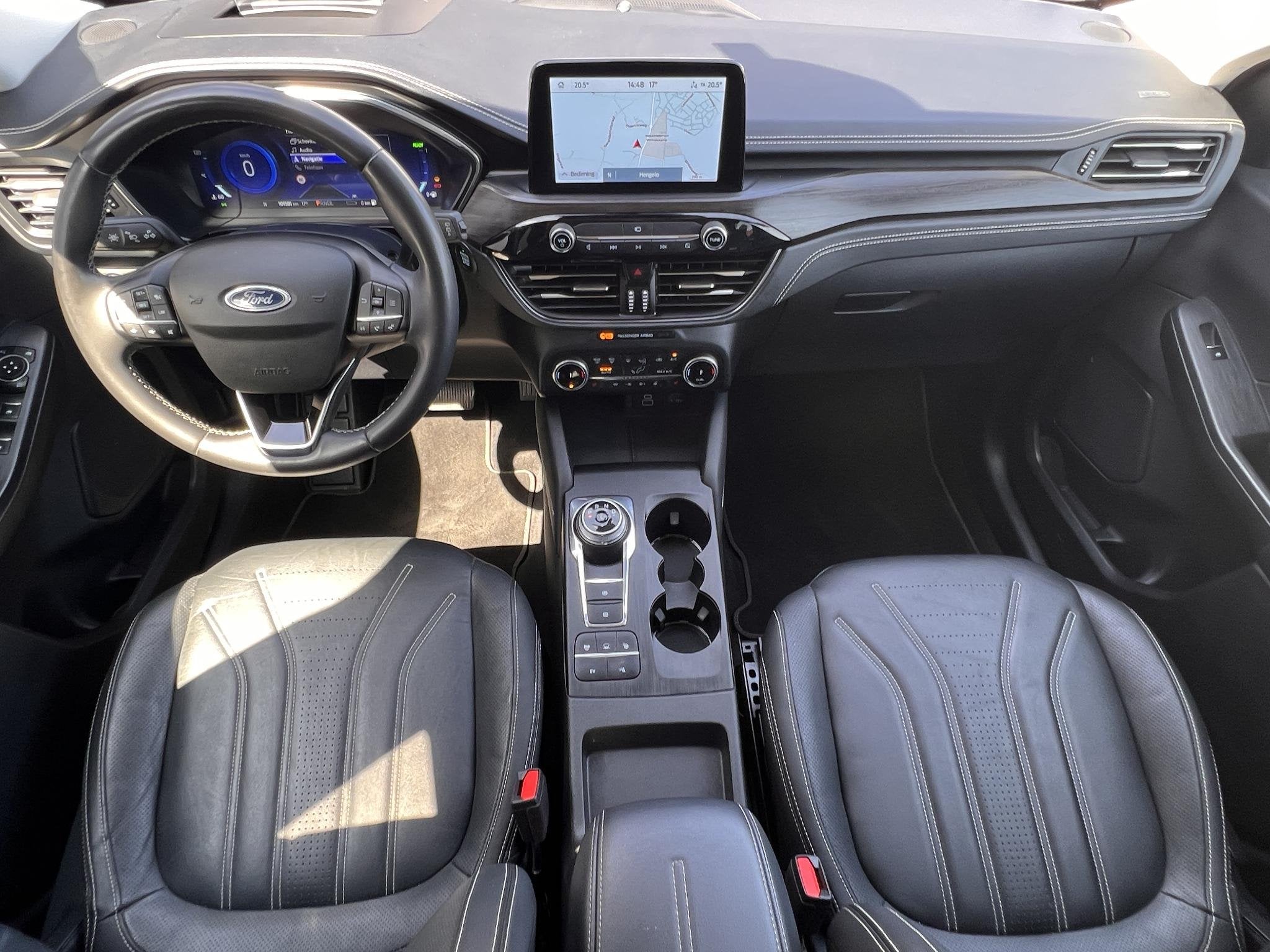 Ford Kuga 2.5 PHEV Vignale / Dealer onderhouden / Accu SoH 9, 14 kWh, Euro 6, 4 cilinders, 1776 kg