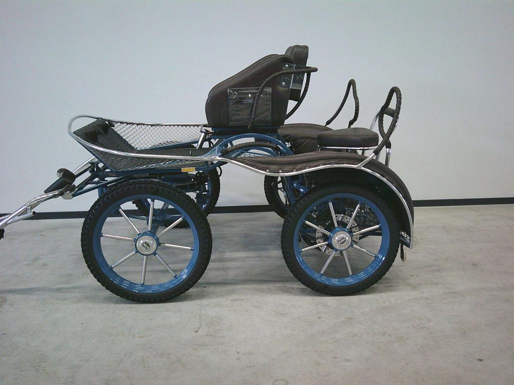 Pony marathonwagen. Leon VP-1. 18/19 inch. DEMO, Dieren en Toebehoren, Niet ingevuld, Pony, Niet ingevuld, Zo goed als nieuw