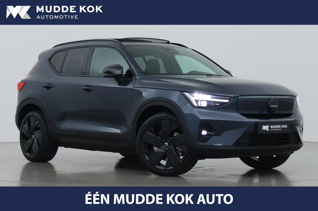 Volvo EX40 Single Motor Extended Range Plus Black Ed. 82 kWh, Auto's, Volvo, Automaat, Gebruikt, 252 pk, Blauw