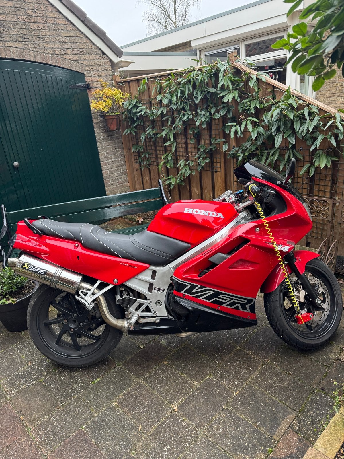 Honda VFR 750F RC36 - (probleem/project), Motoren, 750 cc, Sportuitlaat, 4 cilinders, Motorrijbewijs A