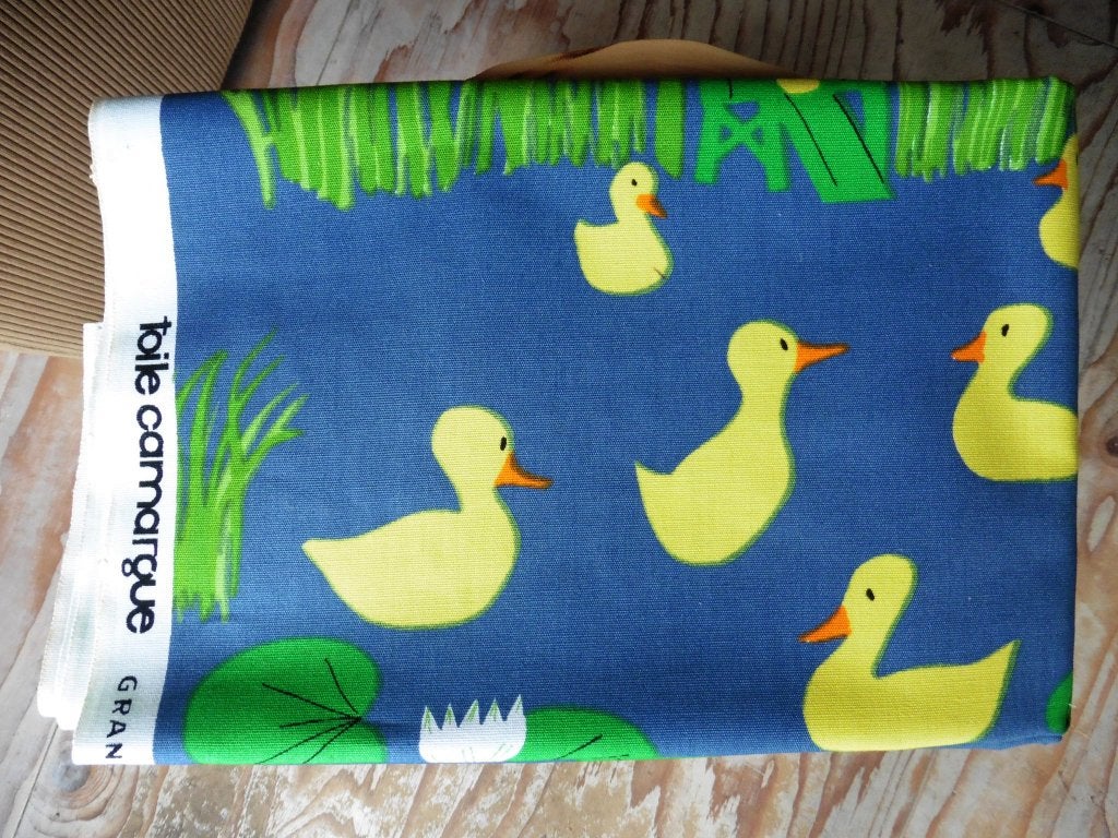 Vintage retro kinderstof kinderprint eendjes NIEUW jaren 70, Blauw, 120 cm of meer, Nieuw, Ophalen of Verzenden