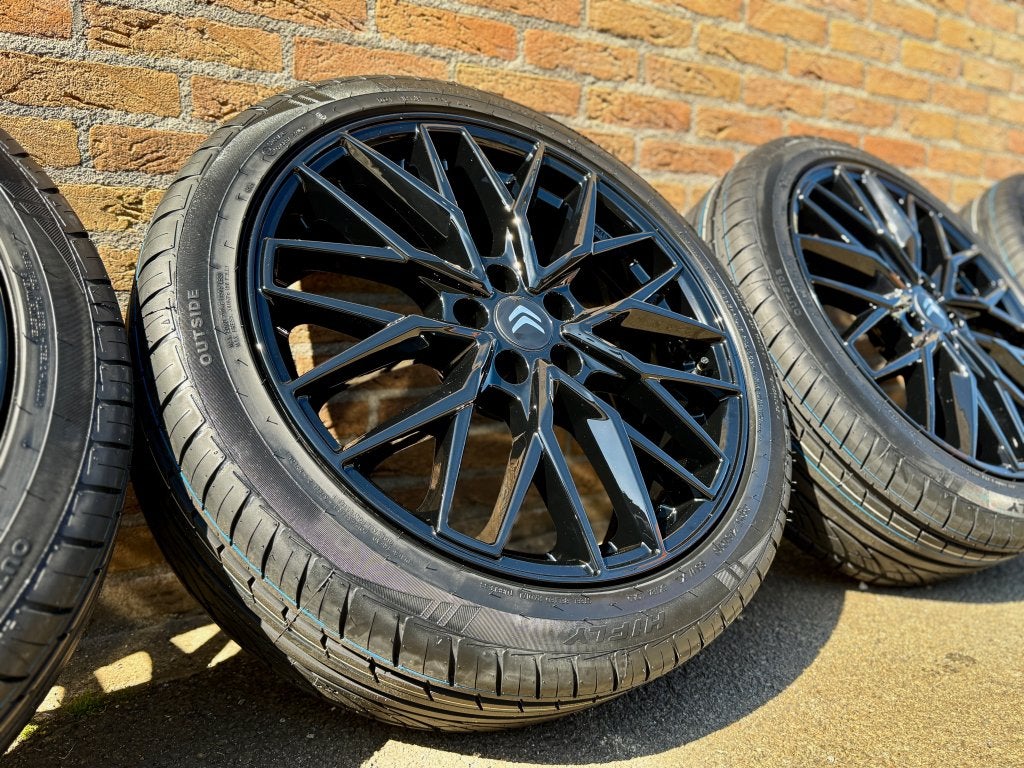 Citroen Jumpy Peugeot Expert velgen 19 inch met banden zwart, Banden en Velgen, Niet ingevuld, Nieuw, Ophalen of Verzenden