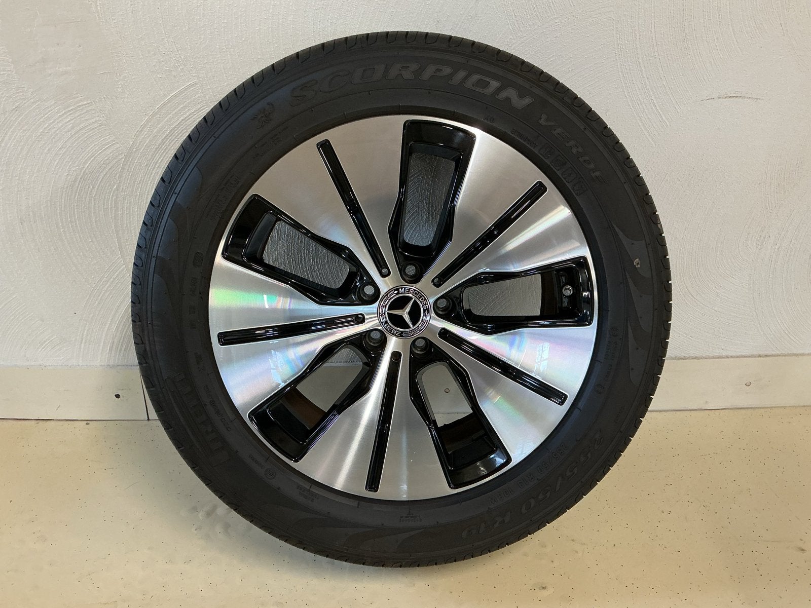 Mercedes-Benz breedte set met Pirelli Scorpion Verde Banden, Auto-onderdelen, Banden en Velgen, Banden en Velgen, All Season, 19 inch