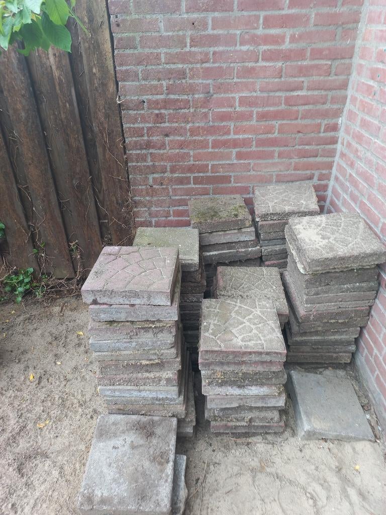 GRATIS tegels, Tuin en Terras, Ophalen, Beton, Terrastegels