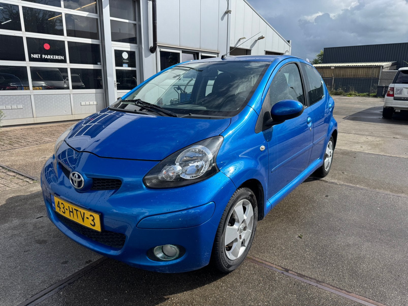 Toyota Aygo 1.0 12V Vvt-i 5DRS  NAP/Airco/APK/Elektr ramen, Auto's, Voorwielaandrijving, 68 pk, Origineel Nederlands, Handgeschakeld