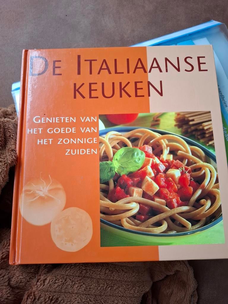 De Italiaanse Keuken Kookboek - Genieten van het Zuiden, Ophalen of Verzenden, Italië