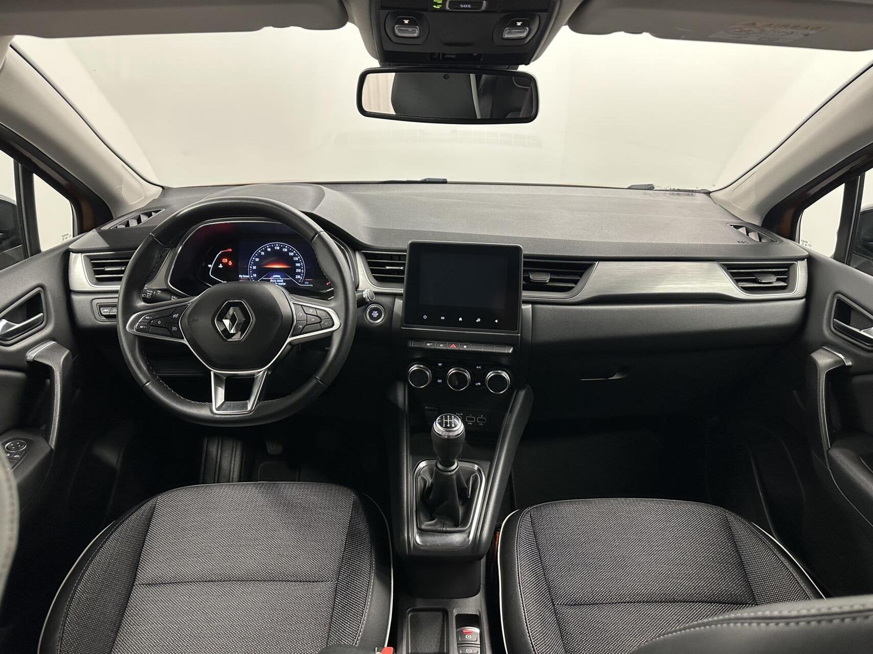 Renault Captur 1.0 TCe 100 Bi-fuel LPG Intens CARPLAY NAVI E, Voorwielaandrijving, 101 pk, Gebruikt, Euro 6