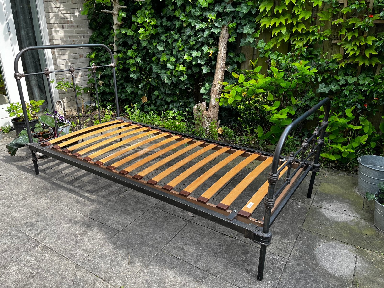 Bed 1 persoons, Tuin en Terras, Ophalen of Verzenden, Zo goed als nieuw, Metaal
