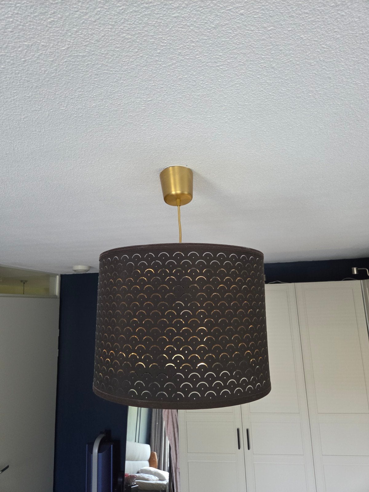 Hanglamp Ikea, Ophalen