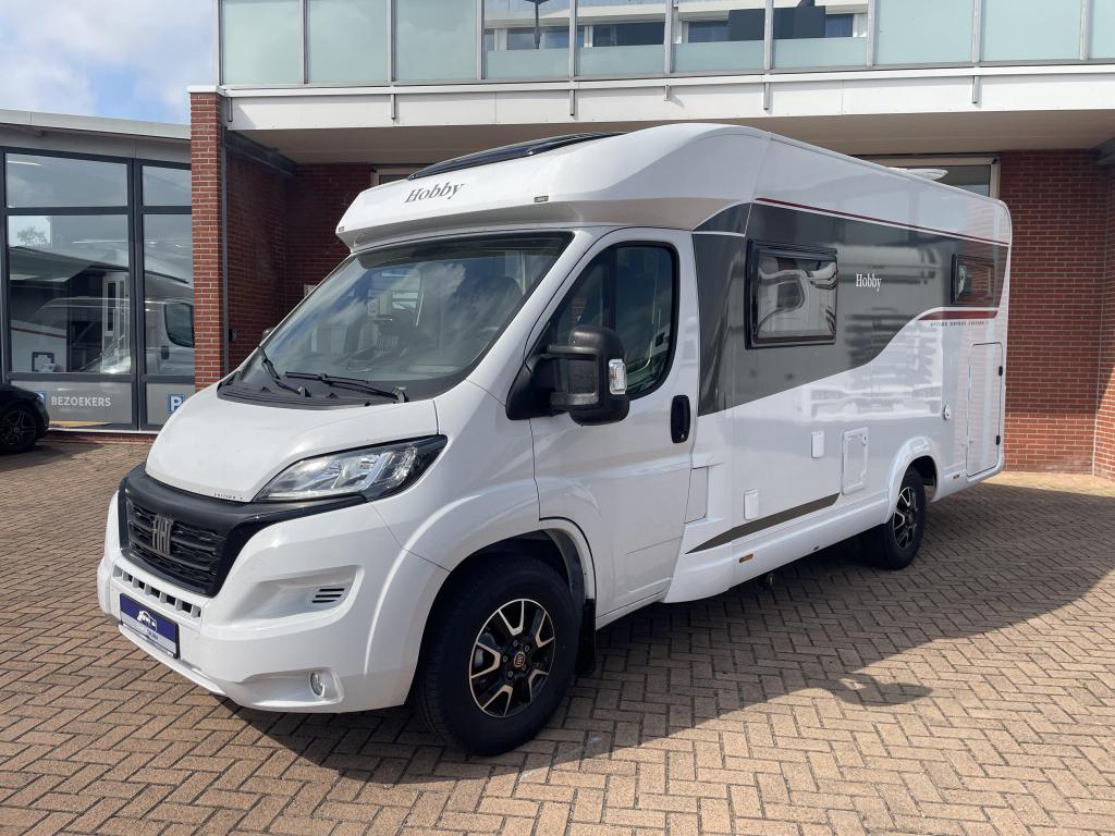 Hobby Optima On Tour V65 GE Edition F, Standaard zit, Koelkast, Ringverwarming, Fiat