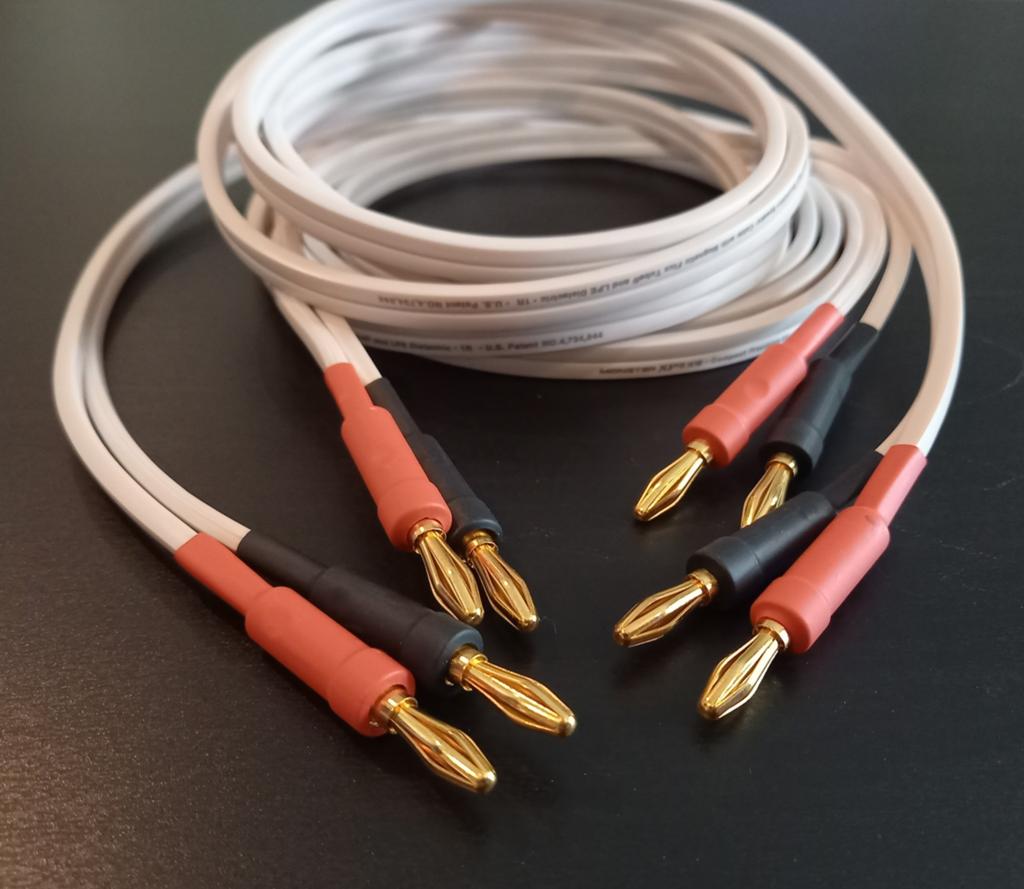 MONSTER CABLE XP-SERIES SPEAKER-CABLE 2X2METER + PLUGS, Audio, Tv en Foto, Audiokabels en Televisiekabels, Ophalen of Verzenden