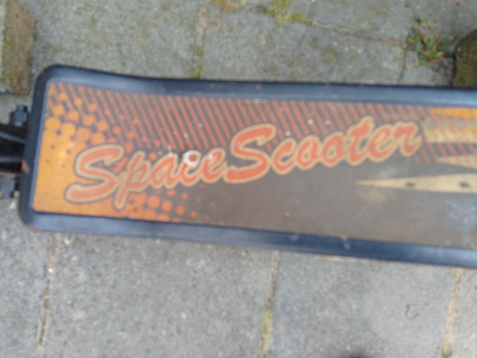 Gebruikte Space Scooter - Ketting verroest, maar rijdt nog!, Fietsen en Brommers, Steps, Gebruikt, Gewone step, Ophalen