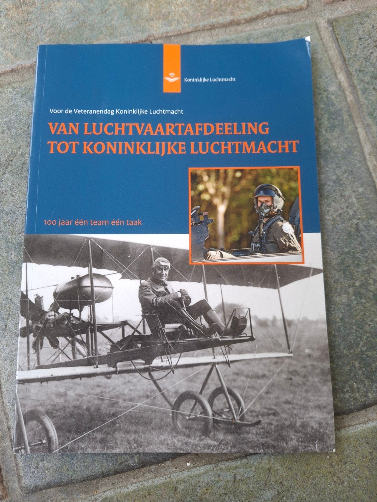 van luchtvaartafdeeling tot koninklijke luchtmacht, Ophalen of Verzenden, Zo goed als nieuw, Boek of Tijdschrift