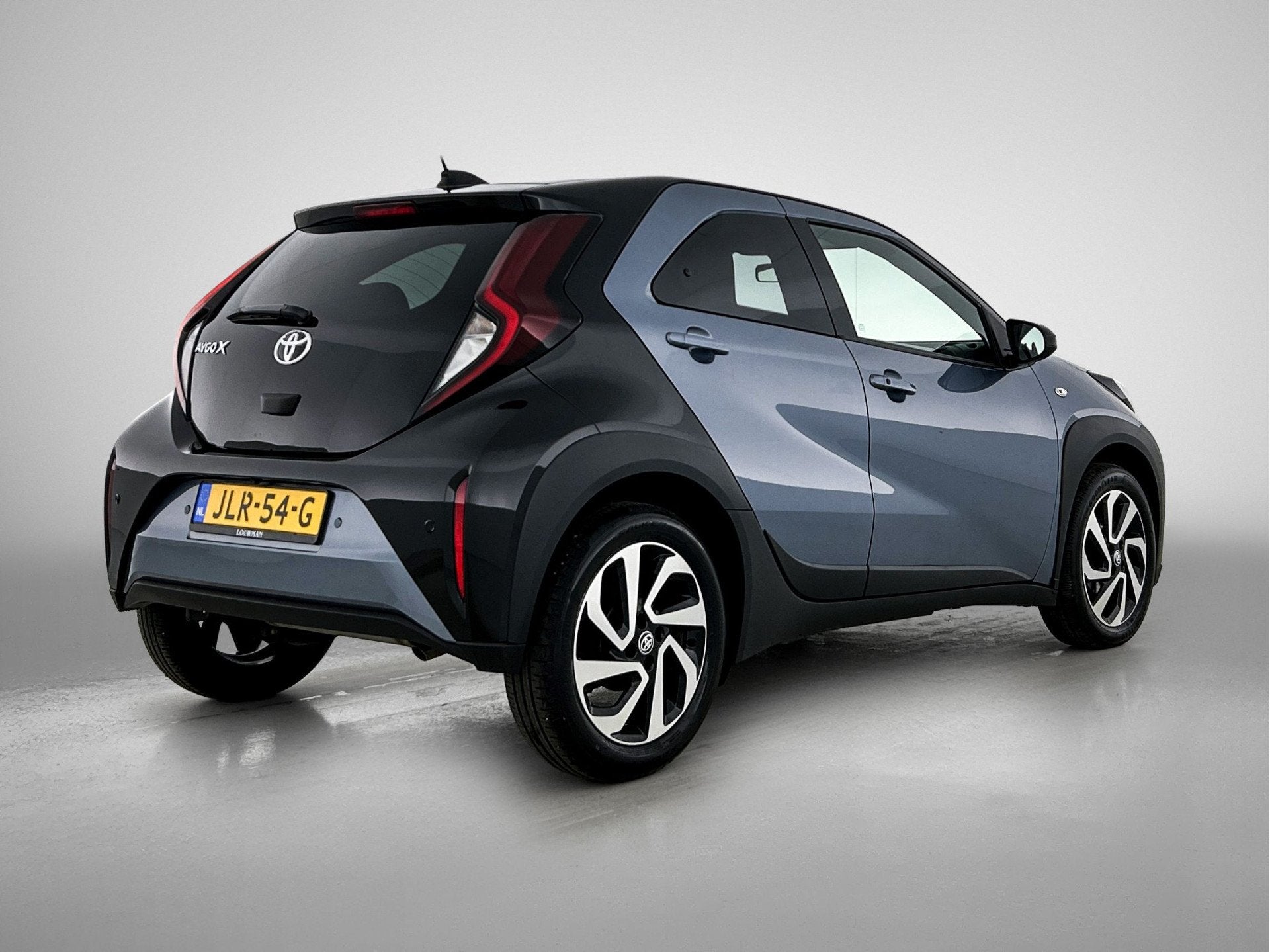 Toyota Aygo X 1.0 VVT-i S-CVT Pulse Automaat | Apple Carplay, Auto's, Stof, Gebruikt, Euro 6, 4 stoelen