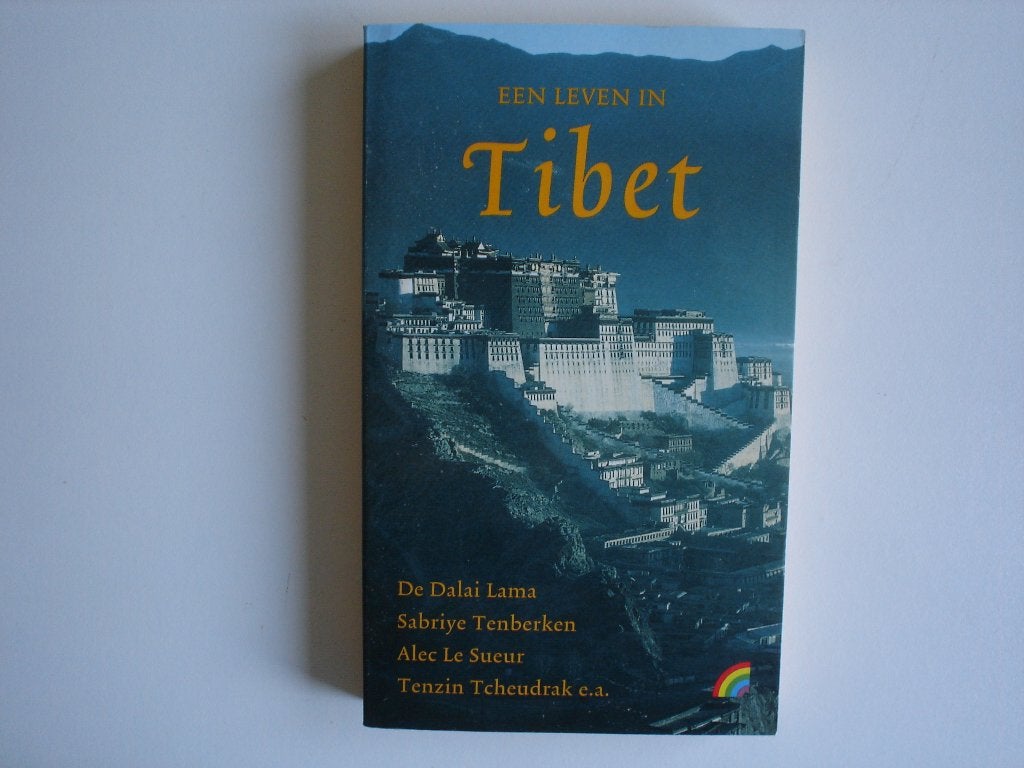 Een leven in Tibet (8685/86-45), Ophalen of Verzenden, Gelezen, Overige onderwerpen, Achtergrond en Informatie