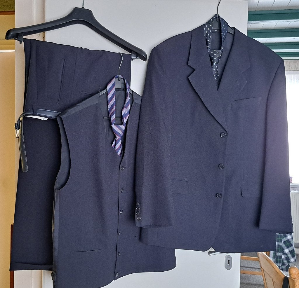 3-delig kostuum heren donkerblauw, Ophalen of Verzenden, Zo goed als nieuw, Maat 52/54 (L), Blauw