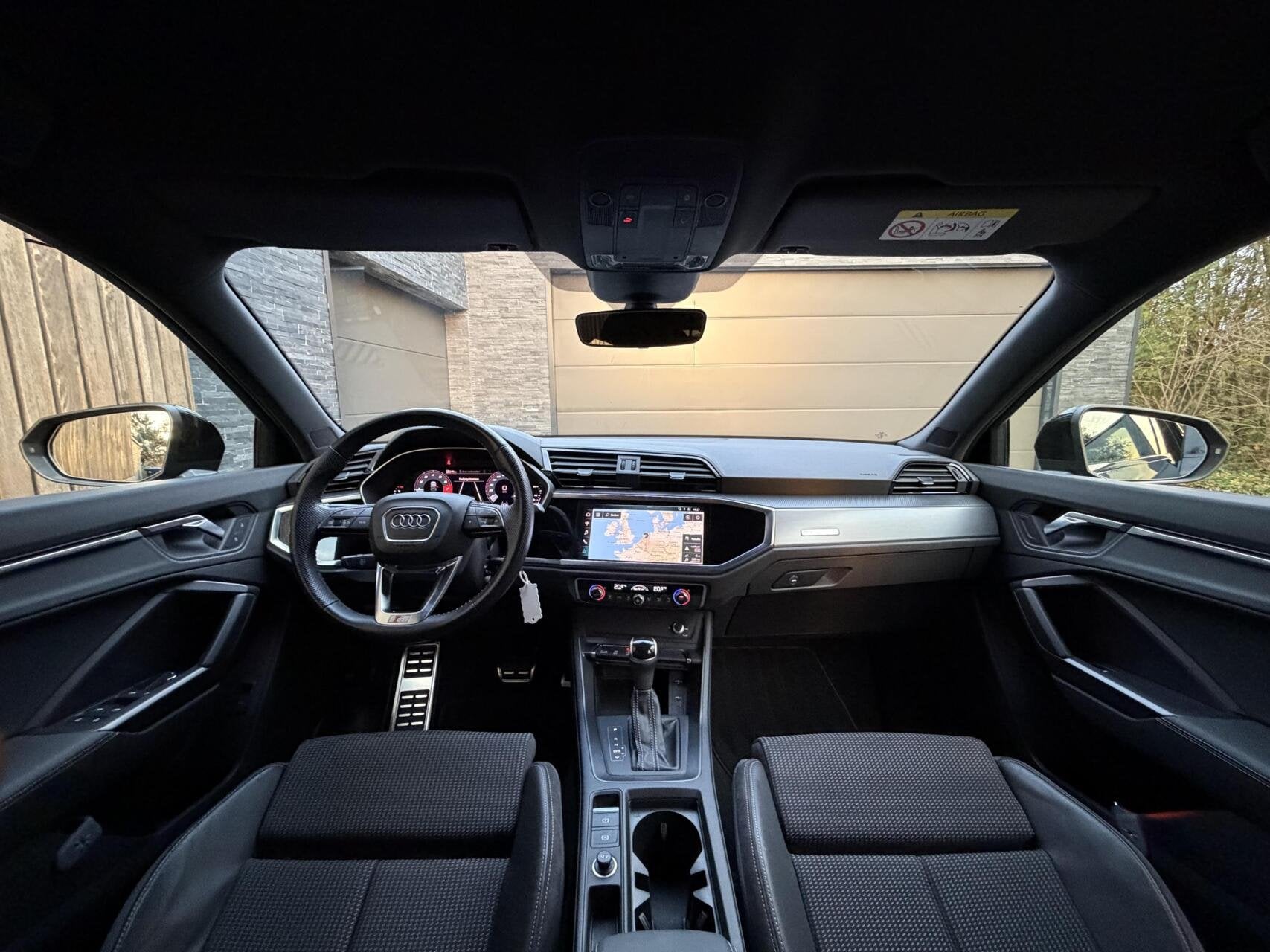 Audi Q3 35 TFSI S edition Sportback Automaat | Zwart optiek, Auto's, 15 km/l, Euro 6, 4 cilinders, 150 pk