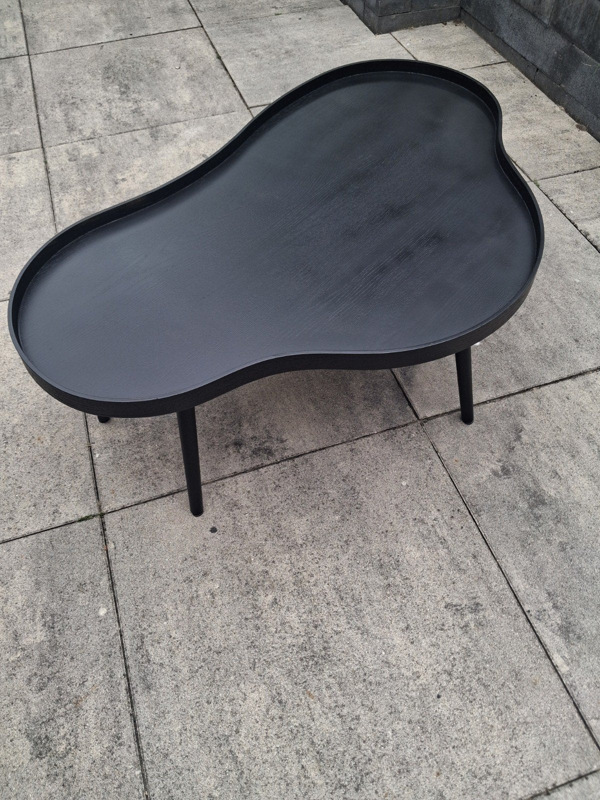 Zwarte organische salontafel van Goossens., Ophalen, Rond, 50 tot 100 cm, 50 tot 100 cm
