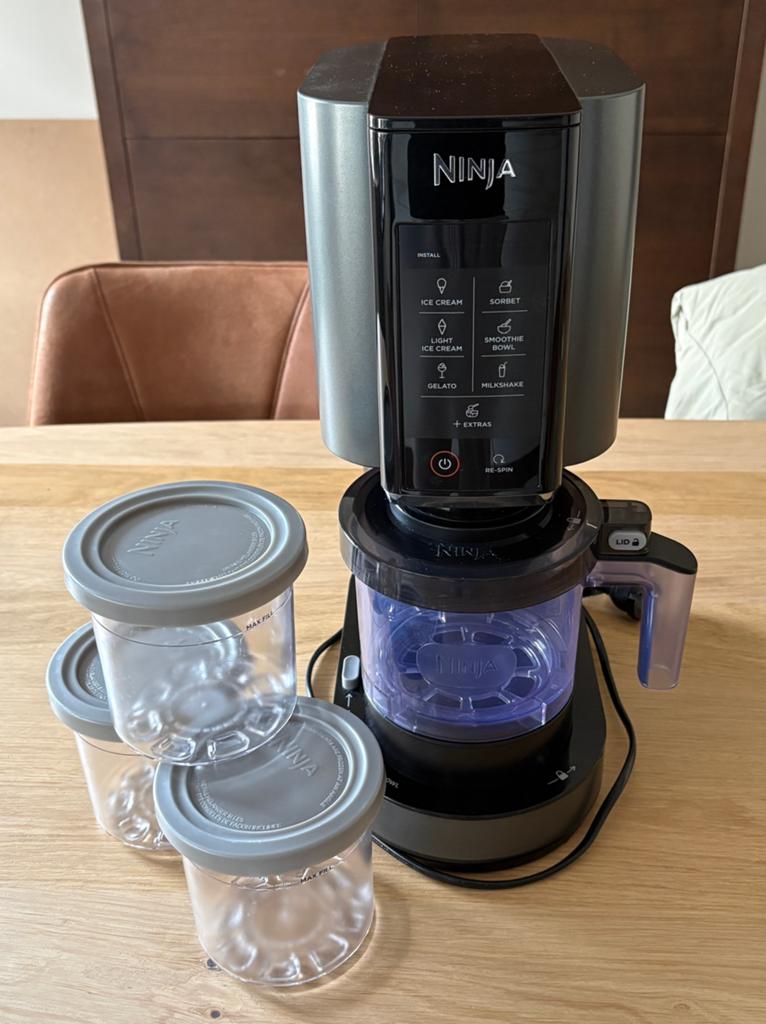 Ninja Creami Ice Cream & Frozen Dessert Maker NC300EU, Witgoed en Apparatuur, IJsmachines, Ophalen of Verzenden, Zo goed als nieuw