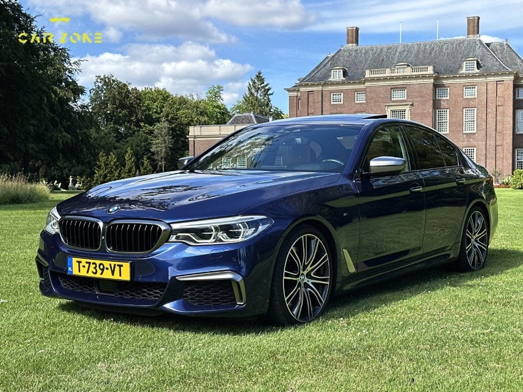 BMW M550i | Xdrive | LAUNCH SPEC | Dealer Onderhouden | FULL, Auto's, Automaat, 2000 kg, 463 pk, Bedrijf
