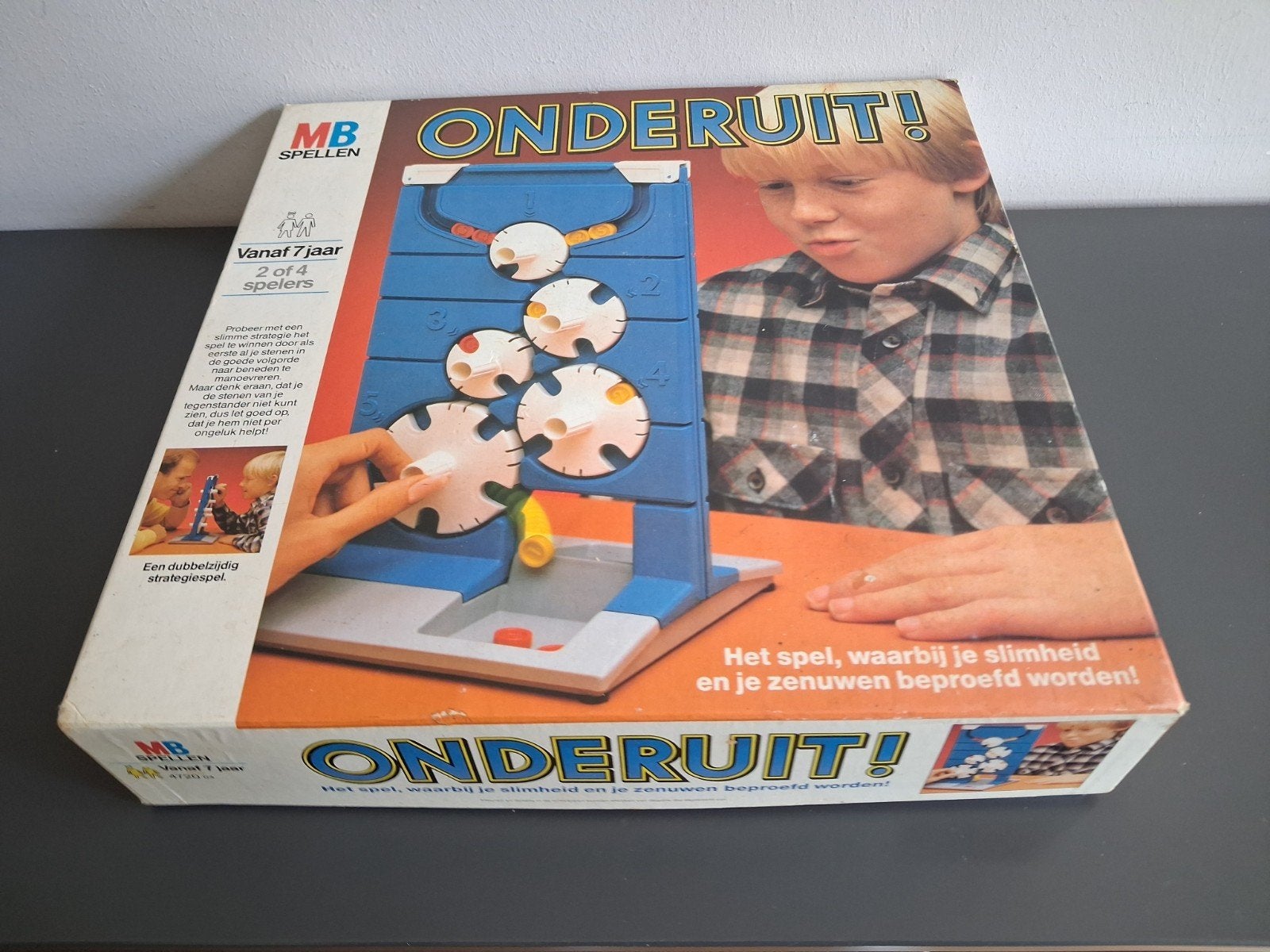 Onderuit spel mb bordspel vintage, Hobby en Vrije tijd, Gezelschapsspellen | Bordspellen, Ophalen of Verzenden, Gebruikt