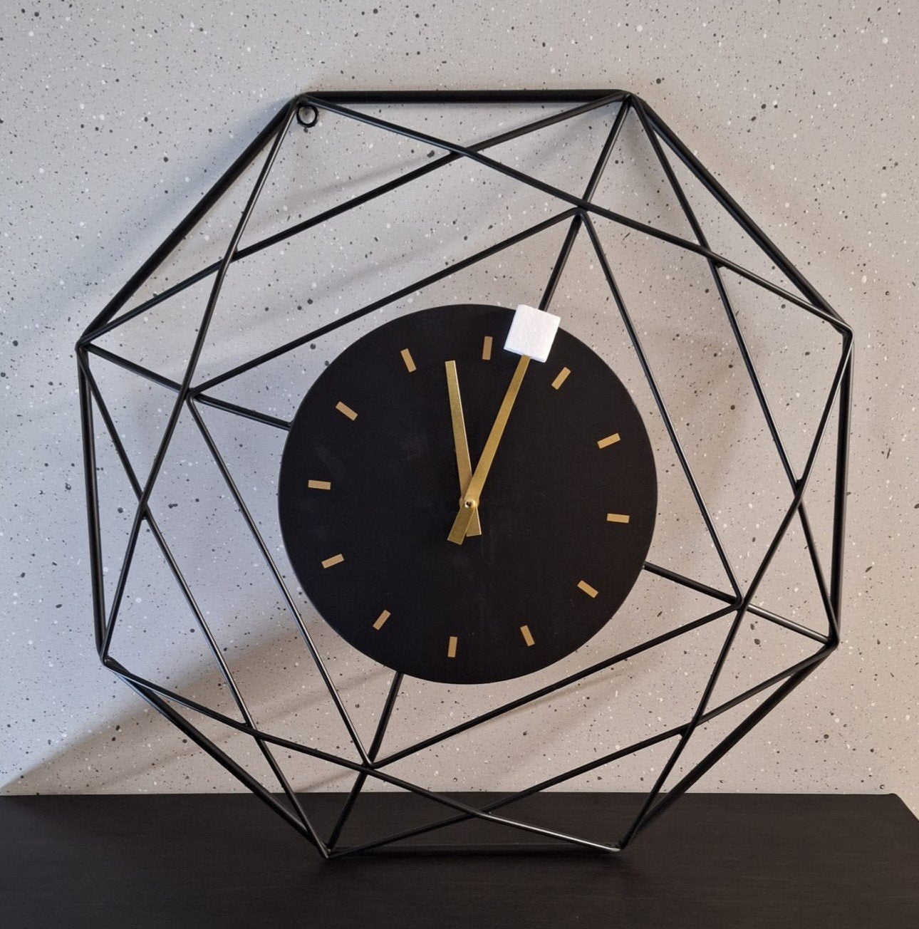 Moderne Wandklok Zwart Metaal Geometrisch Design, Ophalen