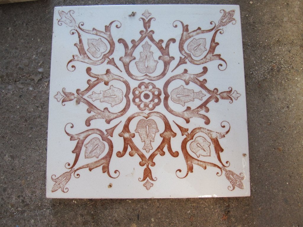 50 stuks. Antieke wandtegels, wit met roodbruine afbeelding, Antiek en Kunst, Ophalen