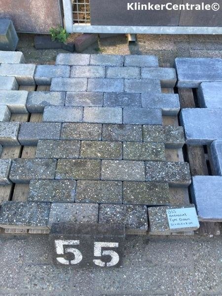 50m2 antraciet betonklinkers straatstenen oprit keiformaat b, Bij dit gebruikte product niet te achterhalen, Gebruikt, Bij dit gebruikte product niet te achterhalen
