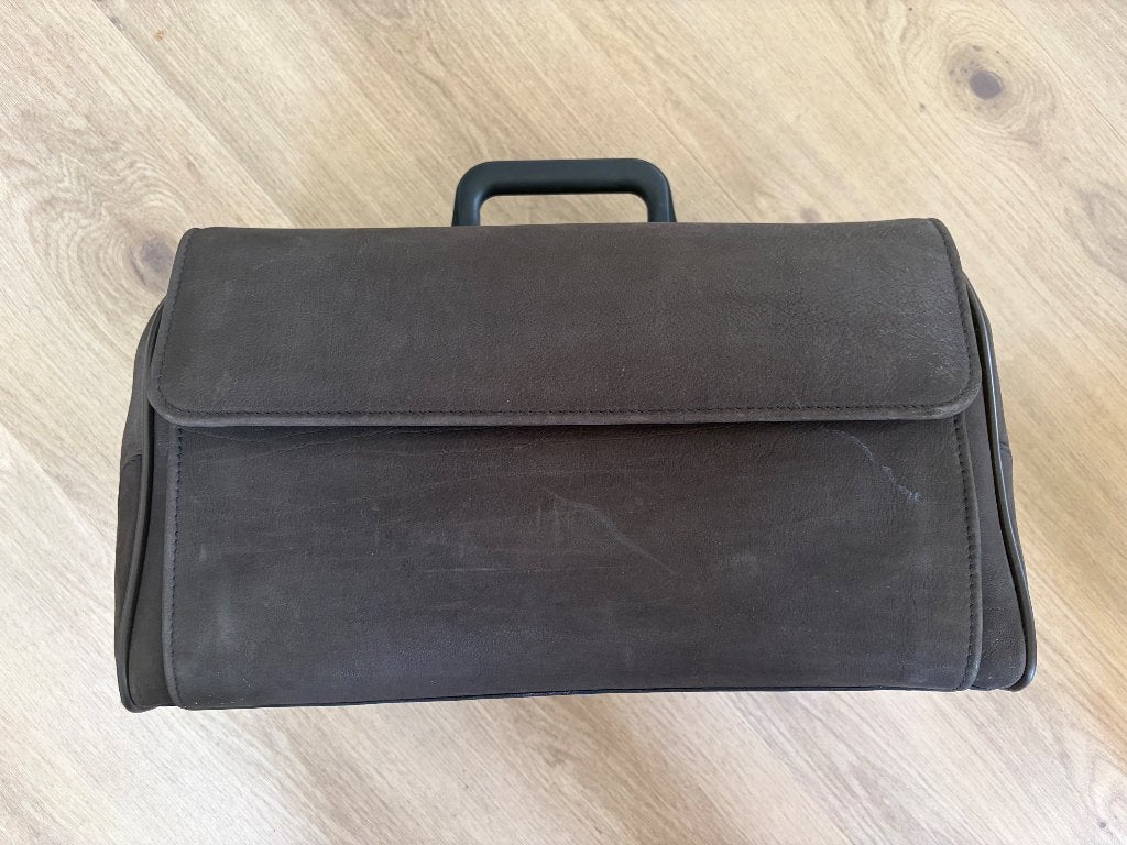 Artsentas , huisartsentas, Ophalen of Verzenden, Zo goed als nieuw, Grijs