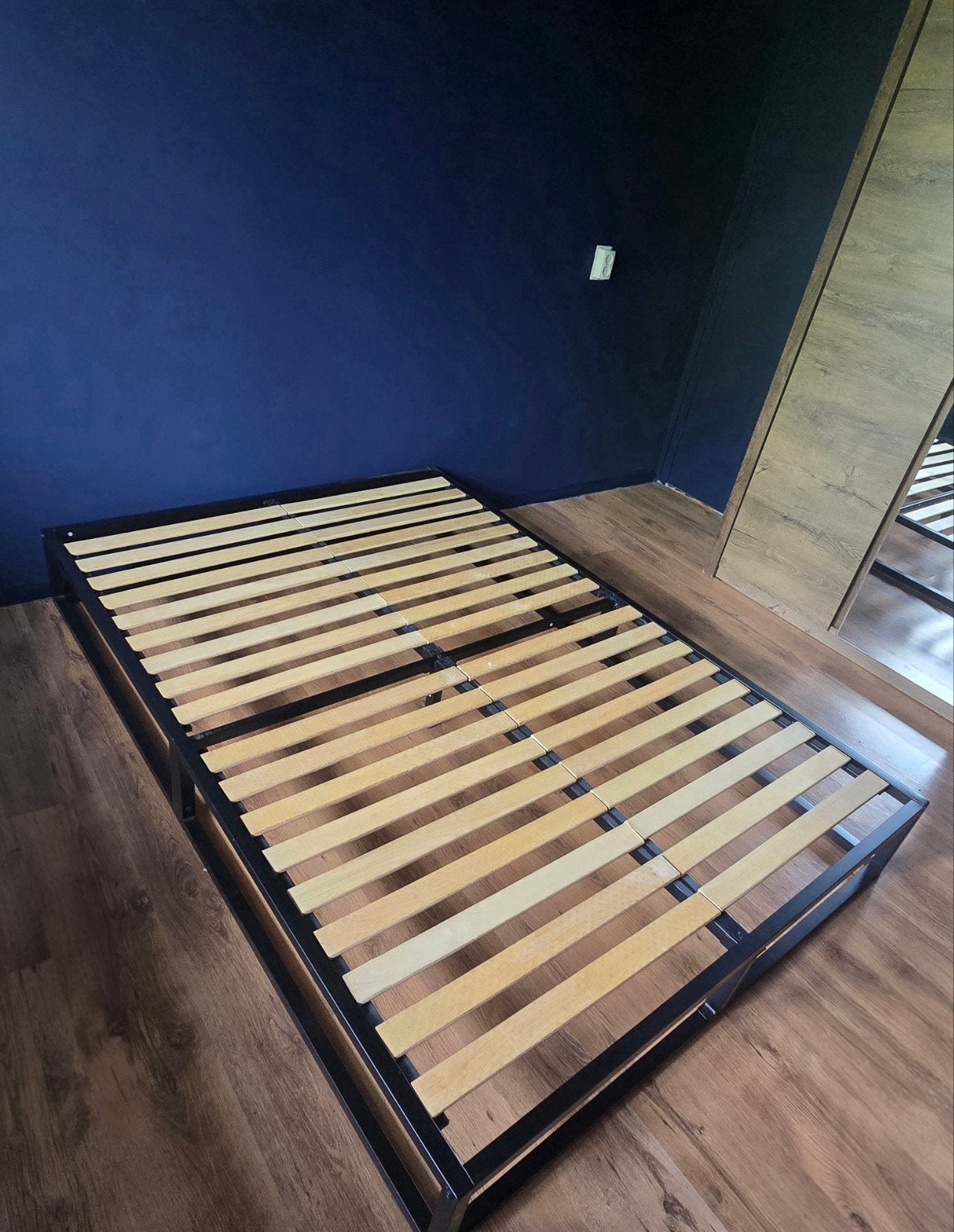 Emma Sleep metalen bed 140x200 - Zeer nette staat, Huis en Inrichting, Slaapkamer | Bedden, Ophalen, Tweepersoons, 140 cm, Zo goed als nieuw