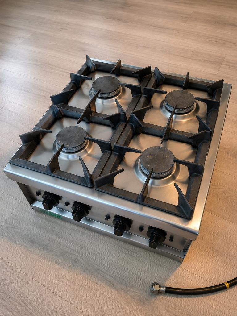 EMME Horeca gasfornuis 4 pits, Witgoed en Apparatuur, Fornuizen, Ophalen, Gebruikt, 4 kookzones, Gas