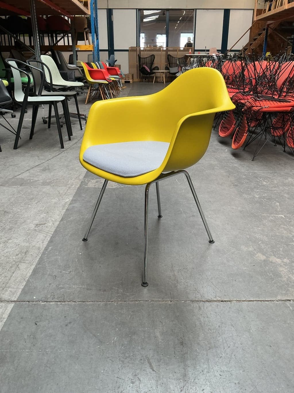 Vitra Eames DAX Design Stoelen | Geel | Grijze Zitting, Gebruikt, Overige kleuren, -, Kunststof