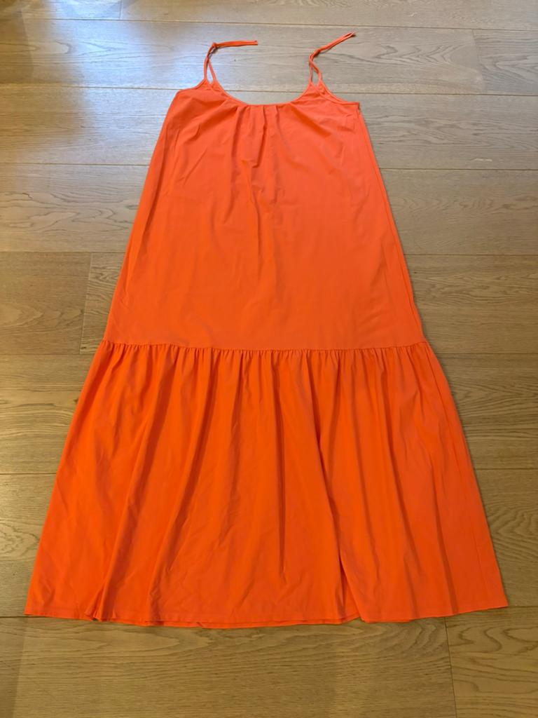 Vrijwel nieuwe lange jurk oranje koraal LaDress S M zomer, Maat 38/40 (M), Oranje, Ophalen of Verzenden, Zo goed als nieuw