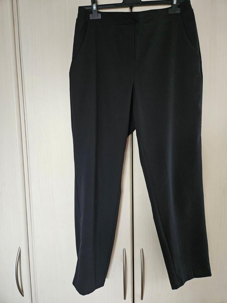 Zwarte pantalon met elastische tailleband, Kleding | Dames, Zwart, Maat 42/44 (L), Ophalen of Verzenden, Lang