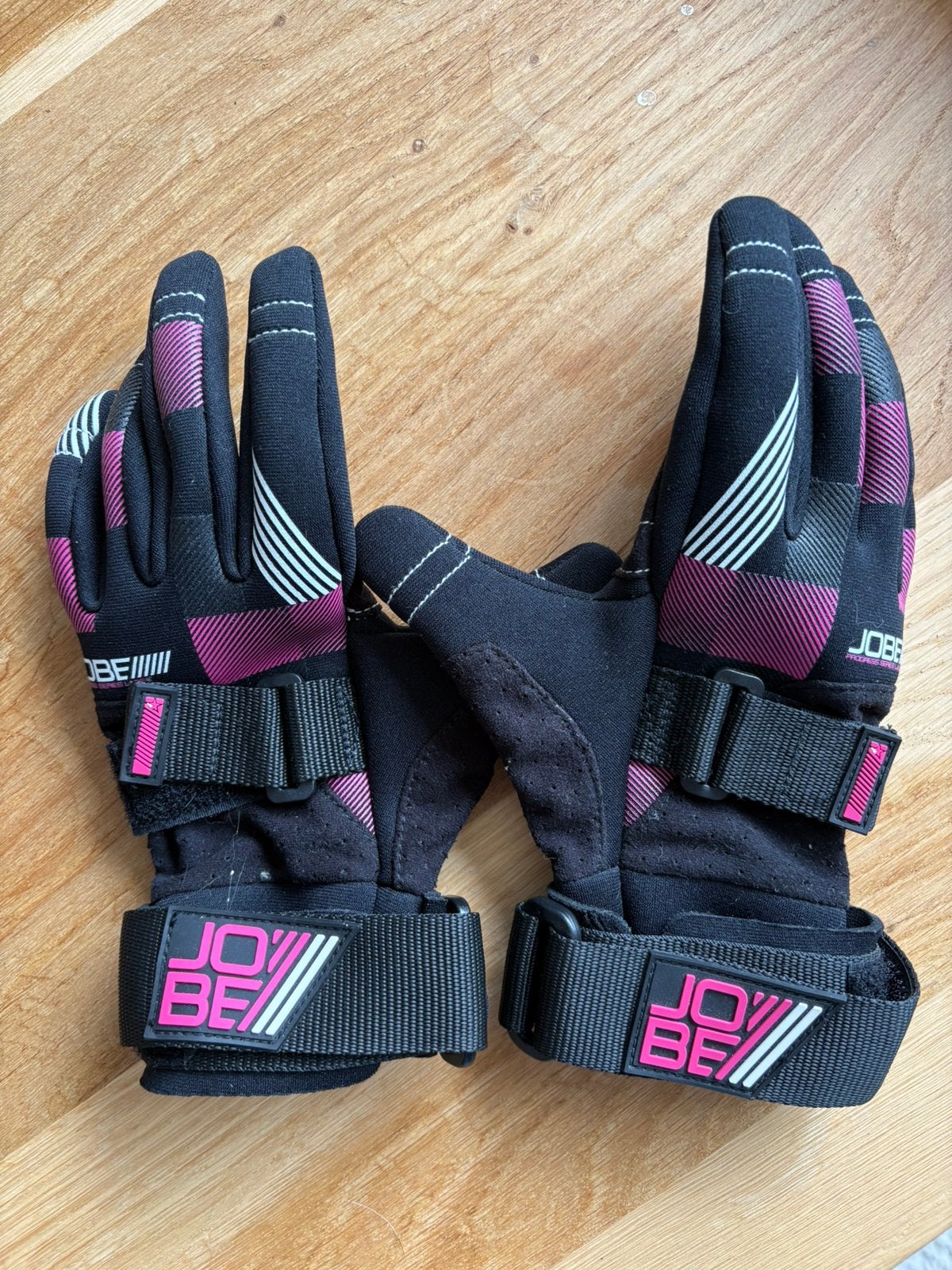 Waterskihandschoenen S, Ophalen of Verzenden, Zo goed als nieuw, Dame of Heer, Reddingsvest of Zwemvest