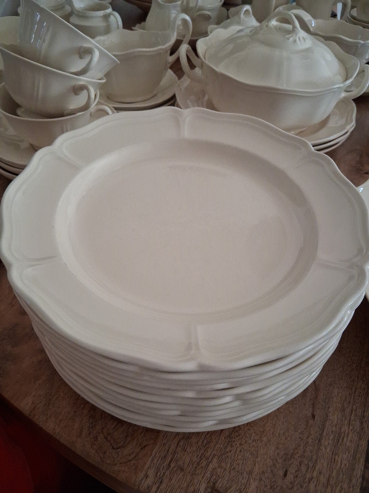 Wedgwood Queens Plain Diner Borden, Ophalen, Zo goed als nieuw, Aardewerk, Bord(en)
