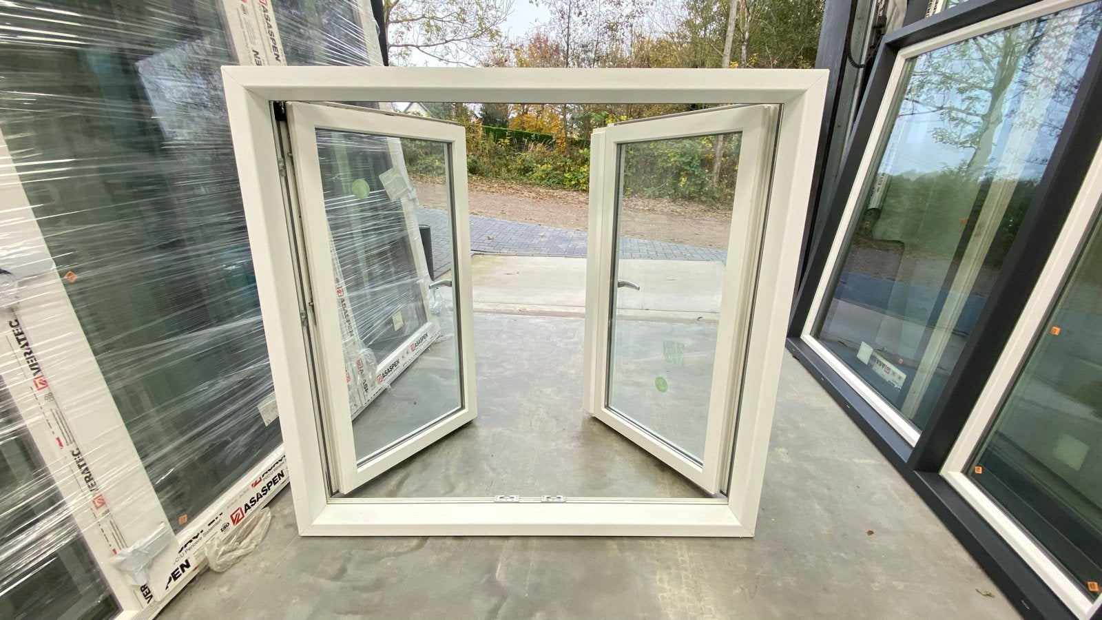 Diverse kunststof kozijnen, Overige typen, Nieuw, Dubbelglas, 160 cm of meer